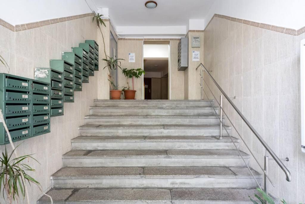 בוקרשט New Era Studio Near Old Town מראה חיצוני תמונה