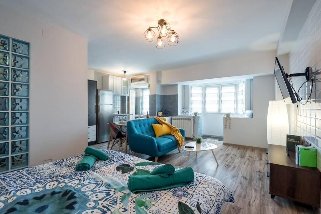 בוקרשט New Era Studio Near Old Town מראה חיצוני תמונה